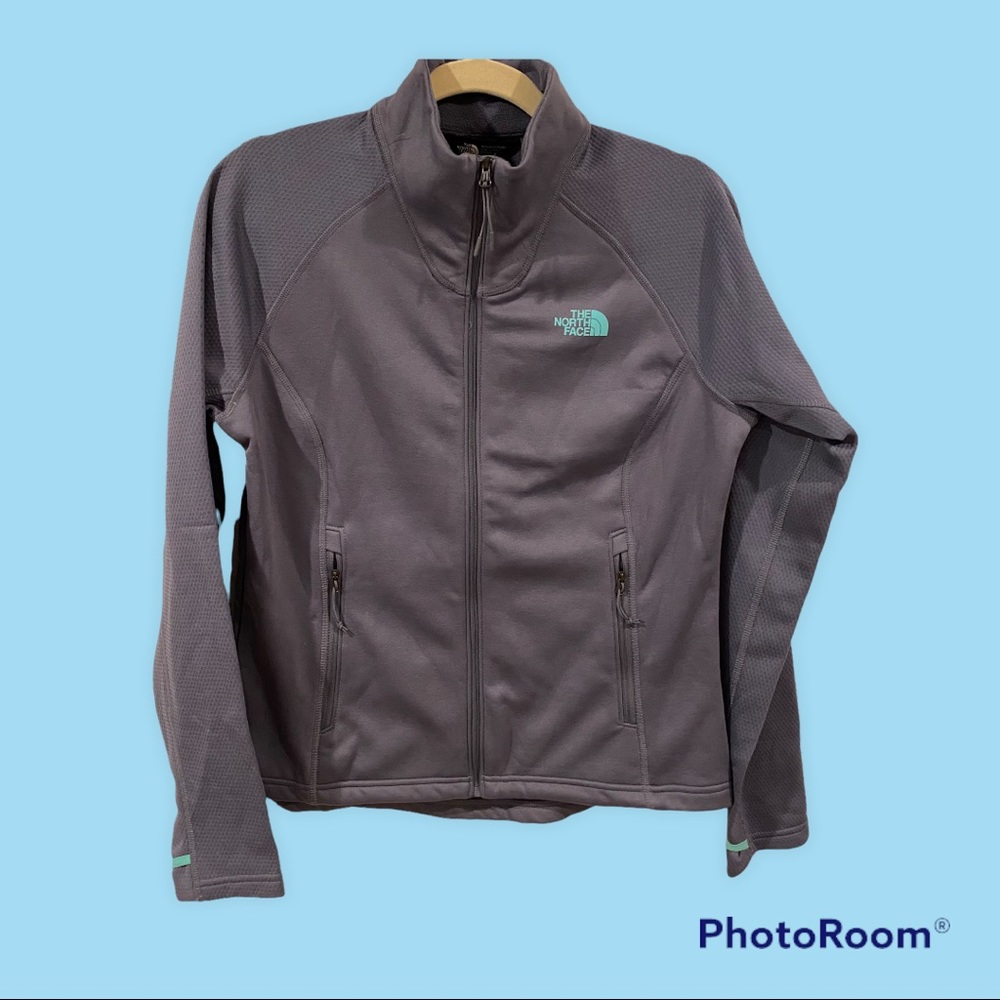 North Face Women’s Long Sleeve Zip Light Fleece Inside